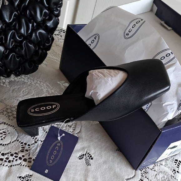 Black Women's Bag - Picture 5 of 10